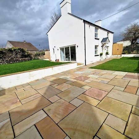 Charming Cottage Close To M4 Bridgend بريدجيند المظهر الخارجي الصورة