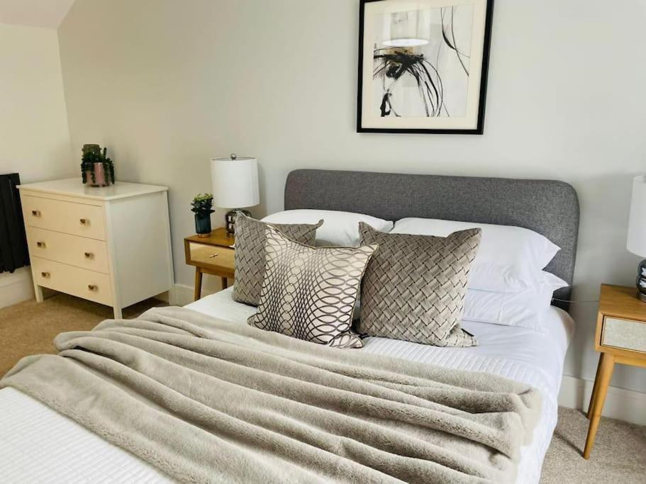 Charming Cottage Close To M4 Bridgend بريدجيند المظهر الخارجي الصورة